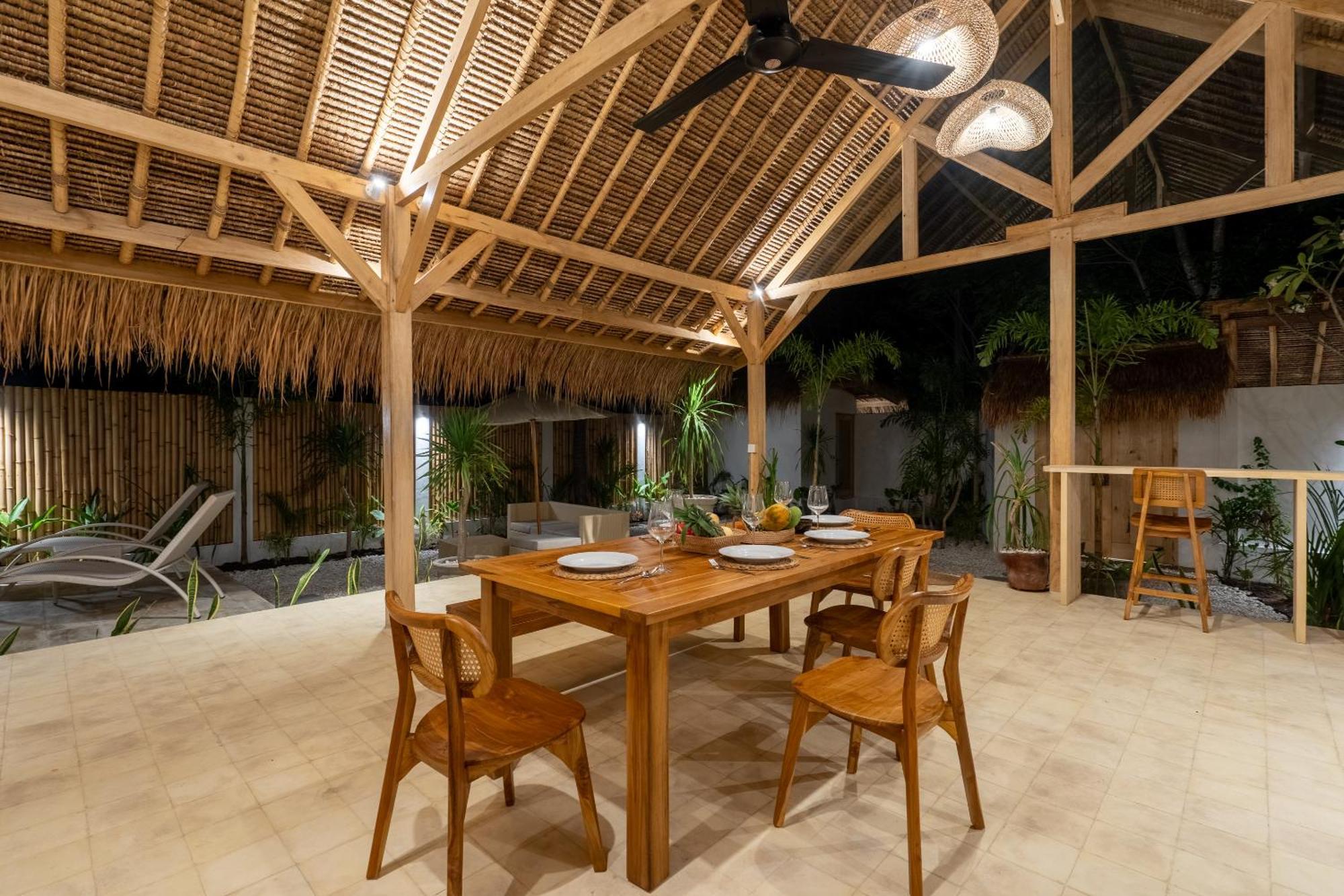 Villa Kelapa Kucing Gili Air Zewnętrze zdjęcie