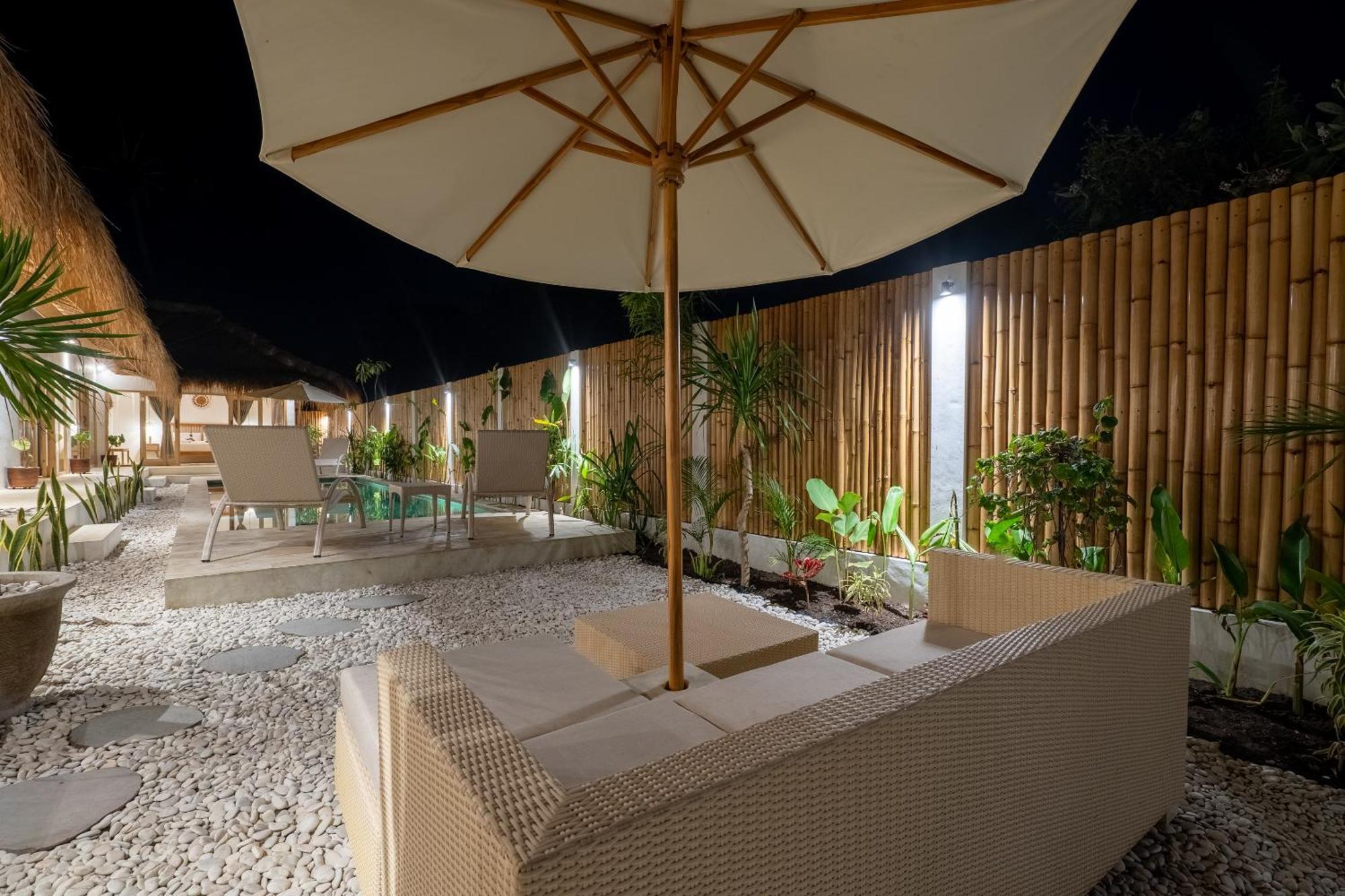 Villa Kelapa Kucing Gili Air Zewnętrze zdjęcie